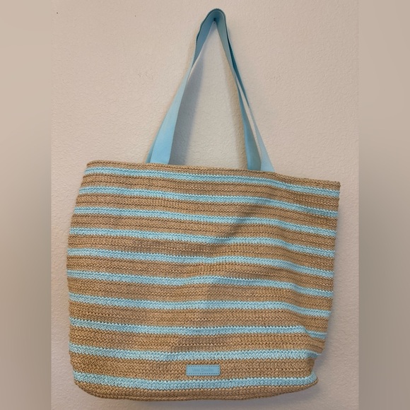 Vera Bradley Squeeze the Day Lemon Grove Beach Bag - Picture 3 of 5